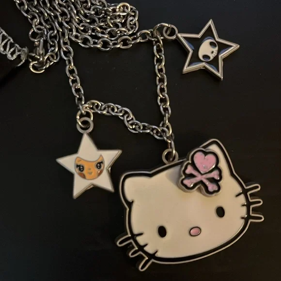 Tokidoki x Hello Kitty Necklace - Picture 2 of 4